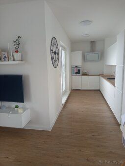 Ponúkame na prenájom výnimočný 3-izbový byt o výmere 86 m² s