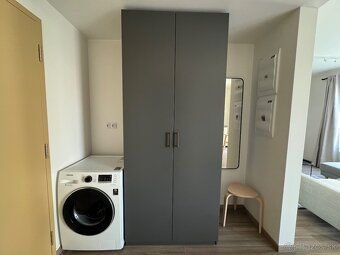Ponúkame na prenájom čistý, pekný a moderne zariadený 1,5-iz