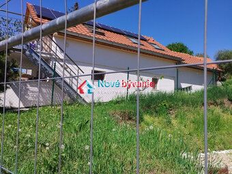 Typ: Chata Obec: Levice
Ponúkame Vám na predaj dva zrekonštr