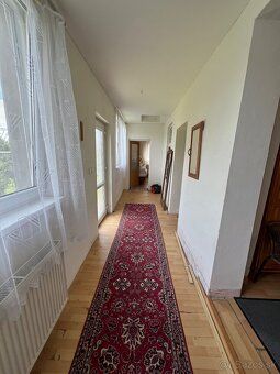 S výhradným zastúpením sprostredkujeme predaj 4 izbového rod