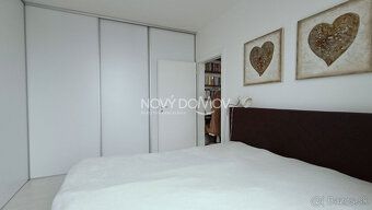 PREDANÝ 
LUXUSNÝ PENTHOUSE S PANORAMATICKOU TERASOU (50 m²) 