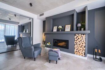 DADOT exkluzívne ponúka modernú vilu v Kaštel Novi, len 450 