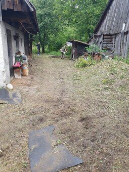 Predam dom s pozemkom v Kralovanoch.Pozemok je vysporiadany,