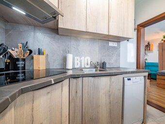 B10 Vám ponúka na predaj kompletne prerobený a zariadený 1 i