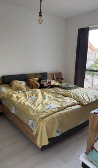 Ponúkame na predaj 3-izbový rodinný dom (dvojdom) s terasou 
