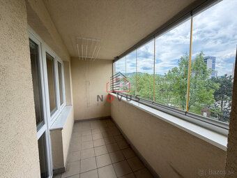 Typ: 3-izbový byt Mestská časť: Centrum I Obec: Dubnica nad 