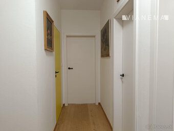 EXKLUZÍVNY 4-IZBOVÝ BYT V NAJVYŠŠEJ REZIDENČNEJ BUDOVE NA BÔ