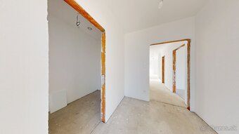 AVE estate Vám ponúka na predaj nadštandardný 5 izbový rodin