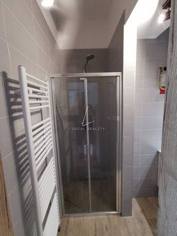 Typ: 1-izbový byt Mestská časť: Prievoz Obec: Bratislava-Ruž