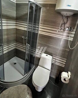 🏡 Na prenájom: malý útulný zateplený domček 📍 Lokalita: Moča