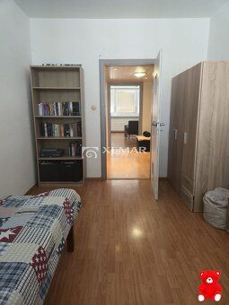 XEMAR ( alebo 0908 754 585), ponúka na predaj 3-izb. v Bansk