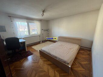 Na predaj Rodinný dom v obci Považský Chlmec v tichej a vyhľ