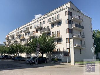 Ponúkame na prenájom 1 izbový byt na Botanickej ul. v Nitre 