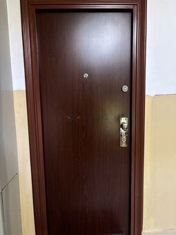 Hľadáte bývanie v pokojnej lokalite plnej zelene, no zároveň