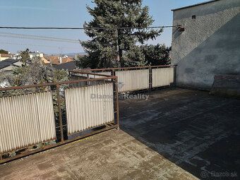 Typ: Rodinný dom Ulica: nemá Obec: Madunice
Na predaj veľký 