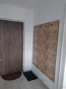 Ponúkam na prenájom 1 izbový byt na Vlčincoch v Žiline ulica
