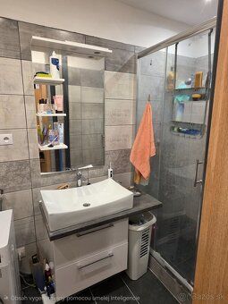 Dobrý deň. Ponúkam na prenájom dvojizbový byt 60m2 s lodžiou