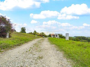 ARCHEUS reality Prešov Vám ponúka na predaj 🏡 pozemok v kata