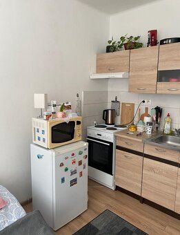 🏡 GARSÓNKA NA PRENÁJOM – NOVÉ MESTO NAD VÁHOM | TOP LOKALITA