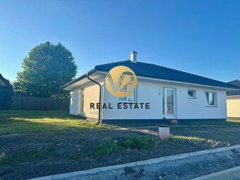 Zuzana Bojdová +421 904 300 202 e-mail:
V2 Real Estate Pripr