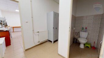 Realitná kancelária RE/MAX ponúka na predaj multifunkčný kom