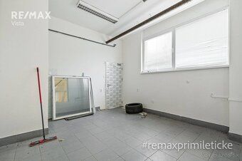 Výborne dostupný skladovo-výrobný priestor s pohodlným príst