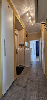 Typ: 2-izbový byt Obec: Rimavská Sobota
ID:217-112-ANOE
VIDE
