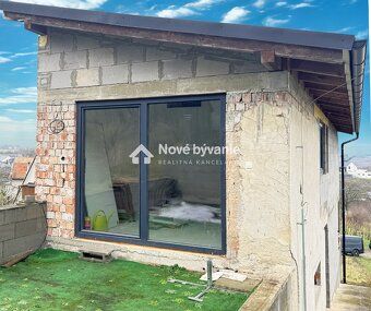 Typ: Chata Mestská časť: Krížny vrch Obec: Levice
Moderná no