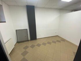 Ponúkam na prenájom obchodné priestory, vhodné aj pre služby
