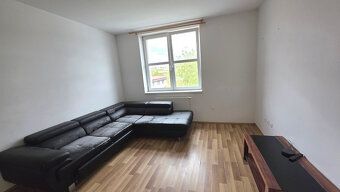 Lokalita : Žilina - Bytčická ul. Sekcia : prenájom Druh : by