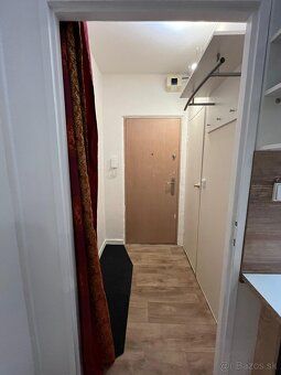 -Vrútky, 5min. od stanice -obyt. Plocha 24,85m2 plus 4,64m2 