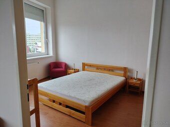 Diana Reality ponúka na prenájom priestranný 1,5 izbový byt 