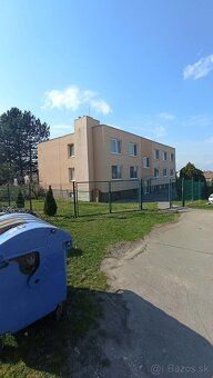 Ponúkam na predaj priestranný 2-izbový byt nachádzajúci sa v