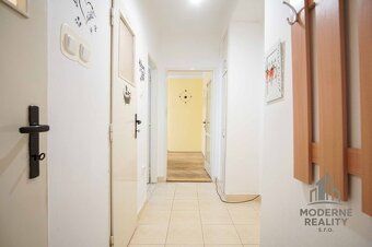 Moderné Reality ponúka na prenájom tehlový 2-izbový byt v ce