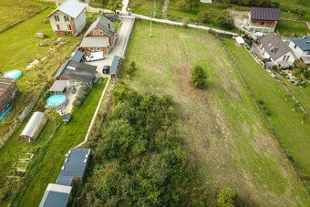 STAVEBNÝ POZEMOK LIETAVA – MAJER | 1 542 m² a viac Georgi Co