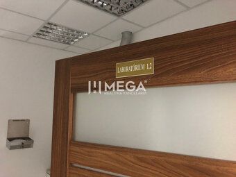 🏢 SKVELÁ PONUKA – POLYFUNKČNÝ OBJEKT NA PREDAJ | SNINA
🔹 Lok