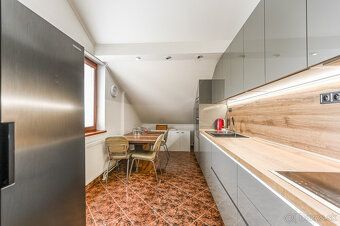 Typ: Rodinný dom Ulica: Lesná Obec: Čaňa
DOM S VEĽKORYSÝM PR