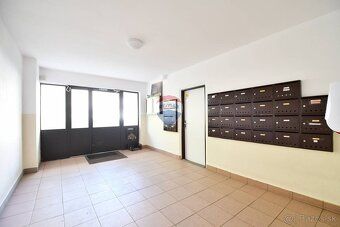 3-izbový byt, Poprad - Západ, Ul. Štúrova, blok Zemplín, 64,