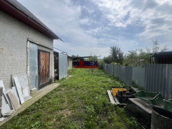 ID: 3612
Ponúkame na predaj dva rodinné domy v Čeľovciach:
-