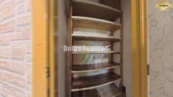 DOBRÉ REALITY ponúkajú na predaj priestranný 2-izbový byt v 