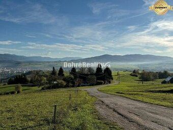 Ticho, kľud a rozprávkový výhľad na celú panorámu Nízkych Ta