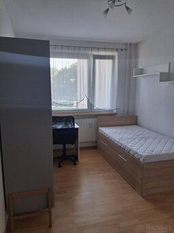 Ponúkam na prenájom 3-izbový byt / 65,33 m2 / v Bytči. Byt s