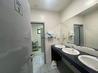 Ponúkame vám jedinečnú príležitosť prenajať si moderné obcho