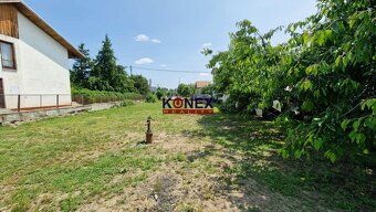 ID:2475 Ponúkame Vám na predaj priestranný poschodový rodinn