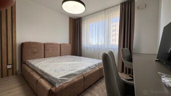 PRENÁJOM- komplet zariadený, klíma, 3izb. byt s parkovacím m