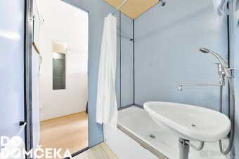 Spoločnosť DO DOMČEKA vám prináša na prenájom slnečný 1-izbo