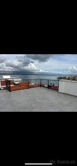 apartmanovy dom 3bytove jednotky 400m obyt plochy 30m more s