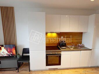 Krásny apartmán na predaj na skok od lanoviek v Jasnej
Popis