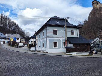 Realitná kancelária REMAX Vám EXKLUZÍVNE ponúka na predaj lu