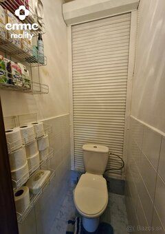 Ponúkam na predaj priestranný 3-izbový byt s rozlohou 76 m²,